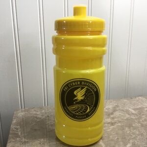 FBI CYBER DIVISION Cup with cap. Logo on both sides.